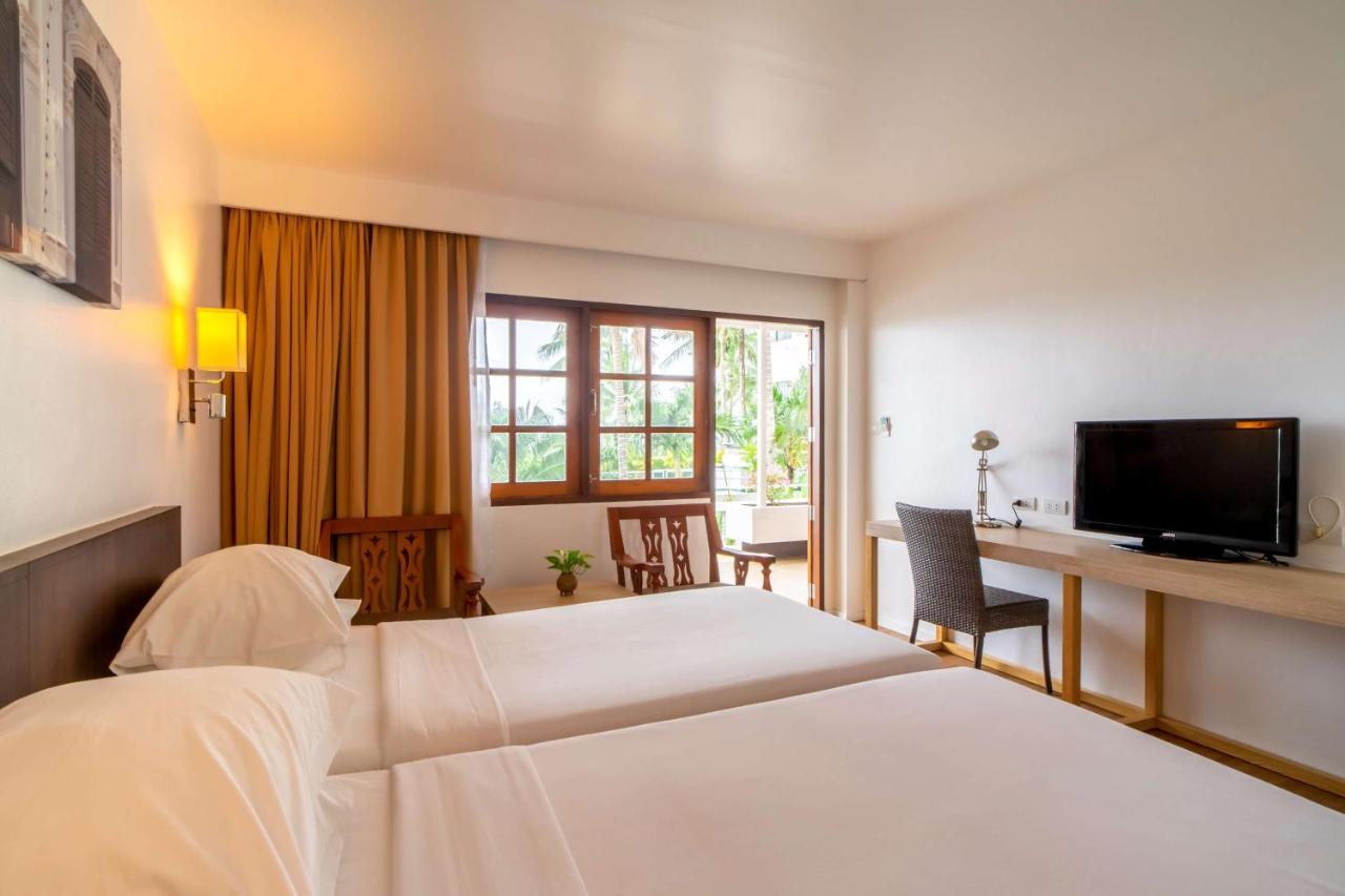 Best Western Phuket Ocean Resort Karon Exterior foto