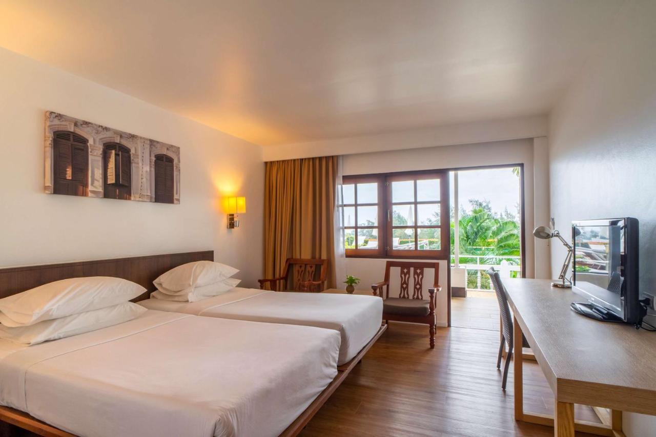 Best Western Phuket Ocean Resort Karon Exterior foto